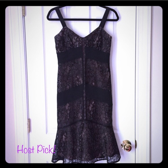 LOFT - HP 🎉 Black Lace Cocktail Dress - size 0P - Picture 2 of 5
